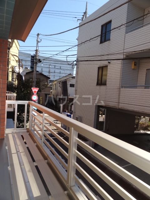 20/30 バルコニー