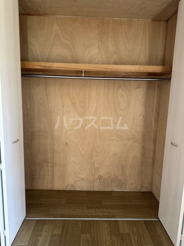 13/30 収納