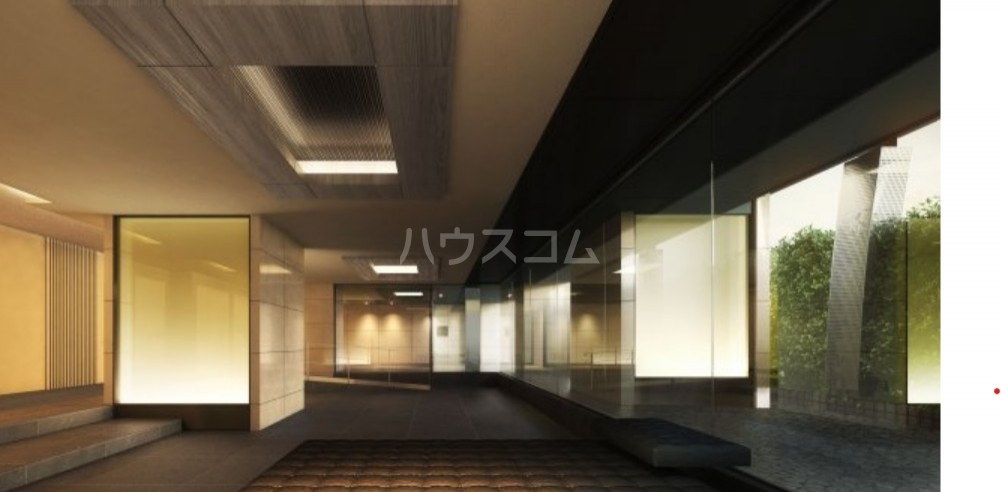 18/24 エントランス