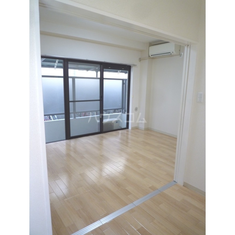 4/15 リビング/ダイニング