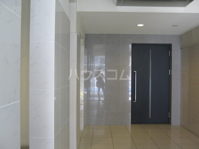 3/7 エントランス