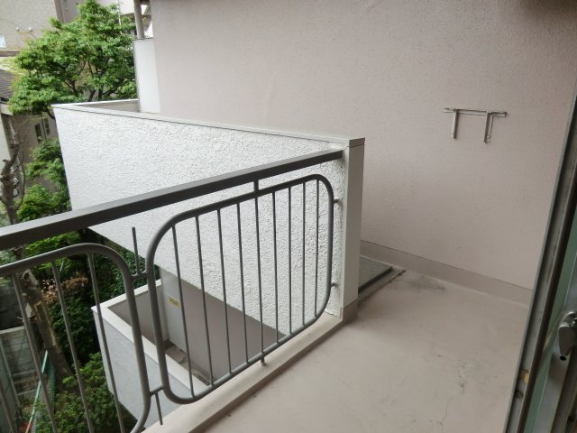 18/24 バルコニー