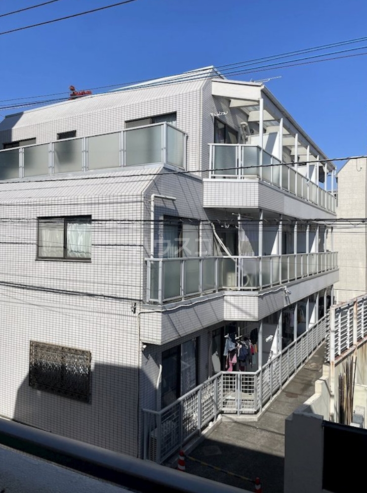 2/30 外観