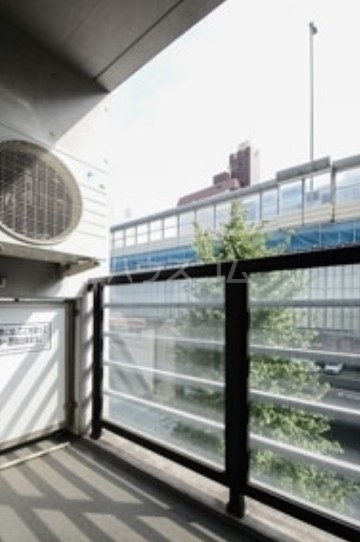 15/27 バルコニー