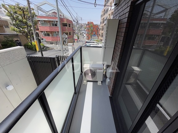 13/22 バルコニー