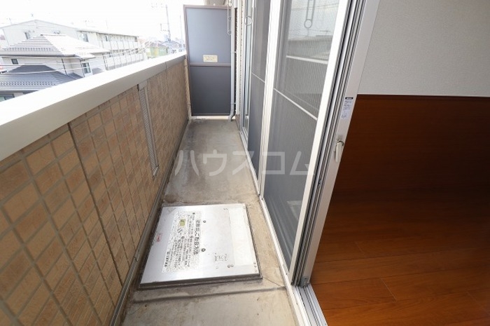 13/30 バルコニー