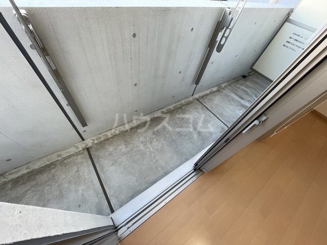 19/30 バルコニー