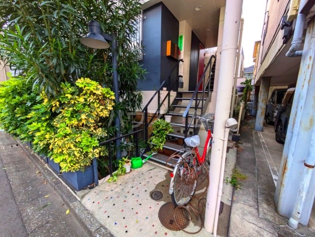 3/6 エントランス