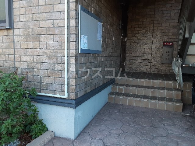 15/26 エントランス