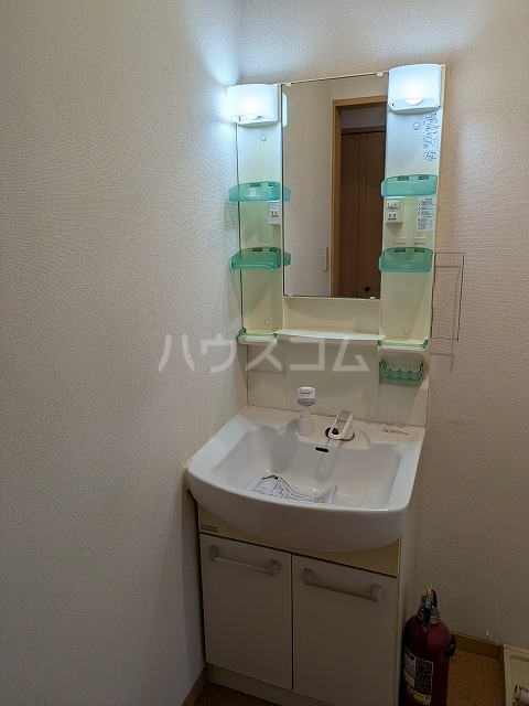 15/30 洗面