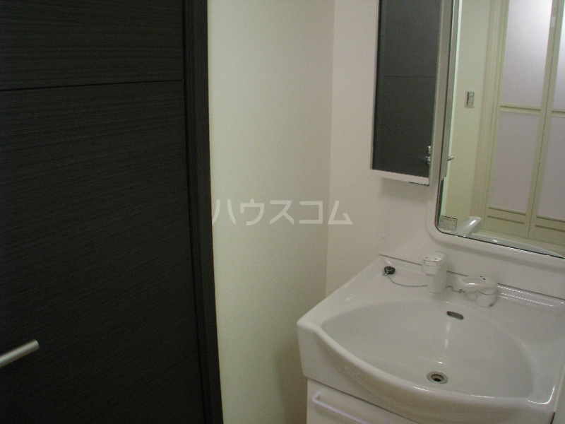 13/27 洗面