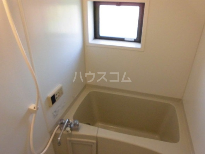 13/25 浴室