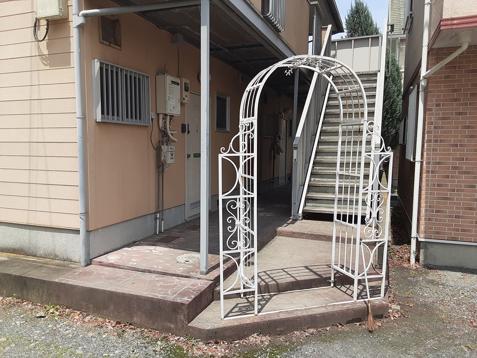 18/29 エントランス