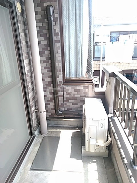 20/30 バルコニー