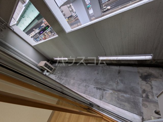 18/30 バルコニー