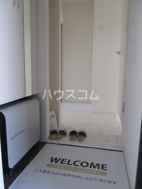 13/30 玄関