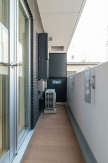 14/30 バルコニー