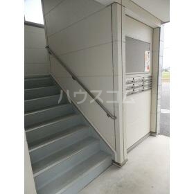 14/17 エントランス