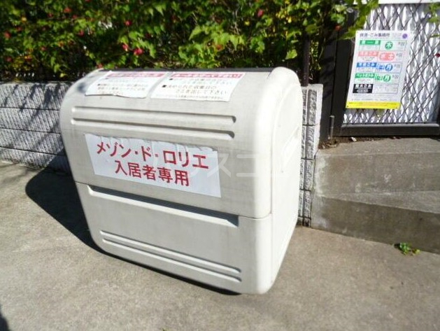 2/4 エントランス