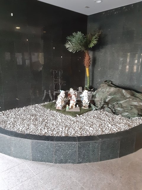 16/28 エントランス