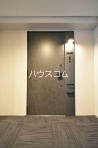 15/17 エントランス