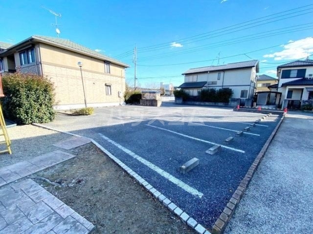 15/16 駐車場