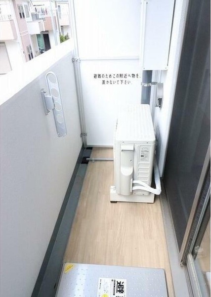 13/27 バルコニー