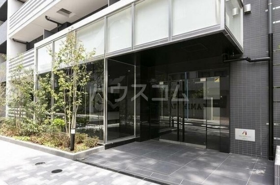 15/24 エントランス