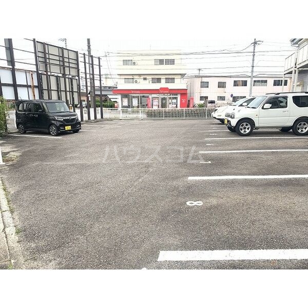 16/24 駐車場