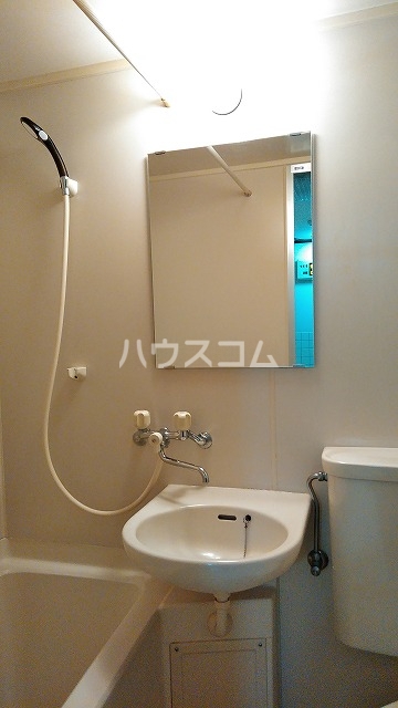 17/30 洗面