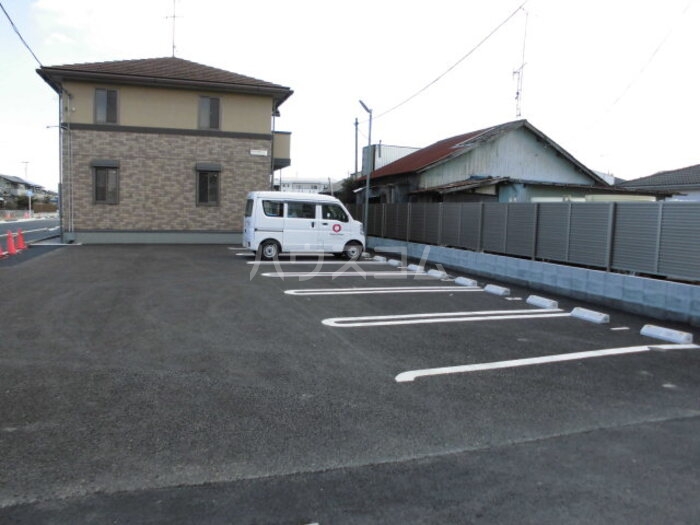 15/25 駐車場