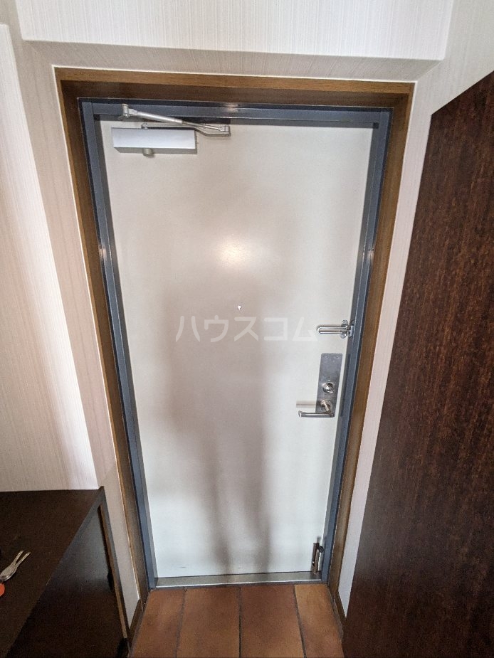 14/30 玄関