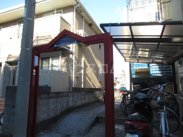 2/10 エントランス