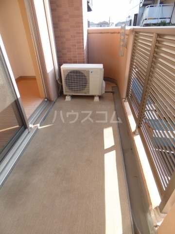17/27 バルコニー