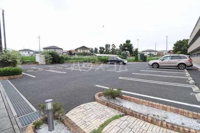 21/30 駐車場