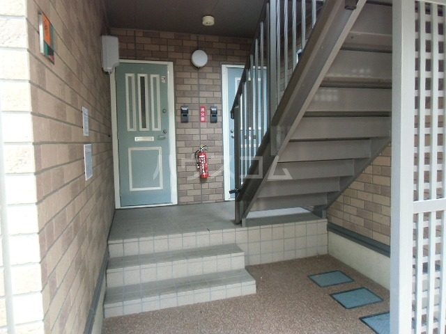 15/24 エントランス