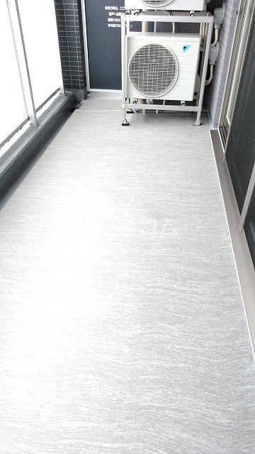 21/30 バルコニー