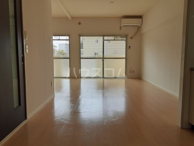 2/30 リビング/ダイニング