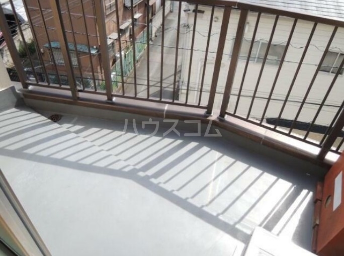 21/30 バルコニー