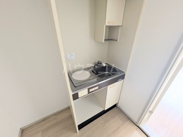 14/30 キッチン