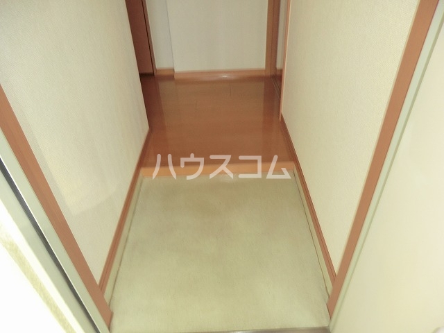 5/18 玄関