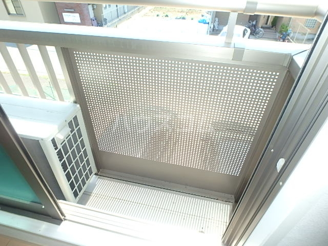 17/28 バルコニー