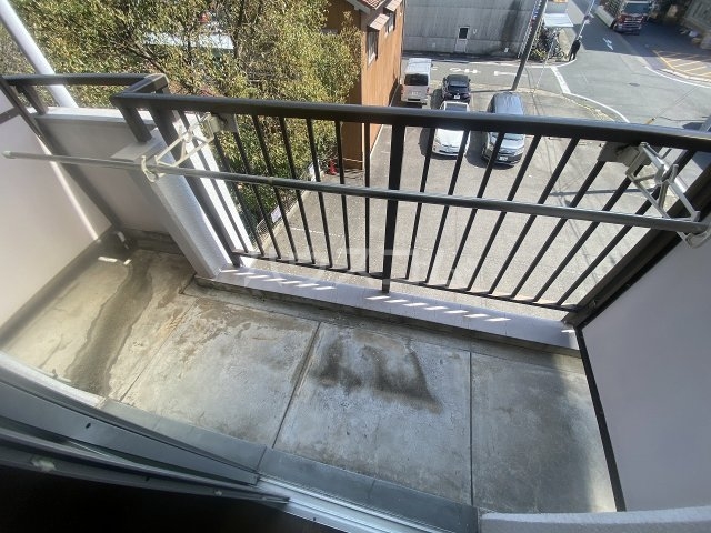 17/30 バルコニー