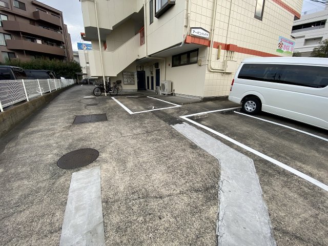 17/27 駐車場