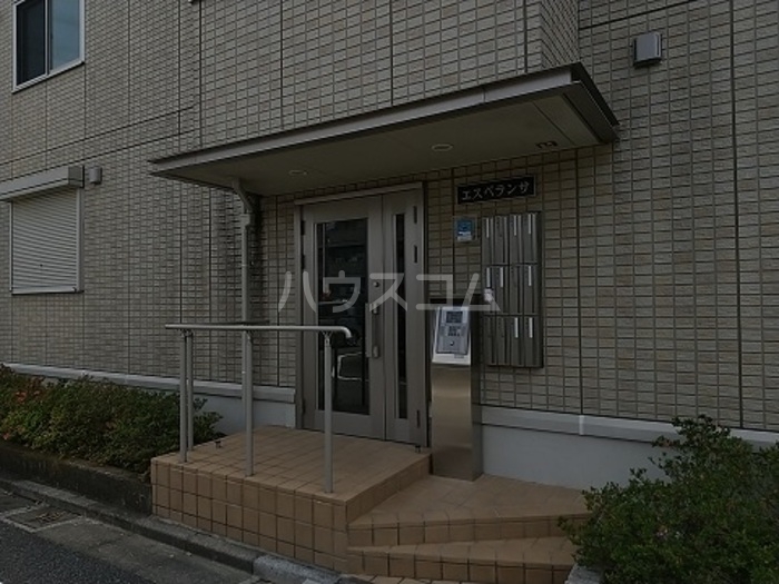 3/4 エントランス