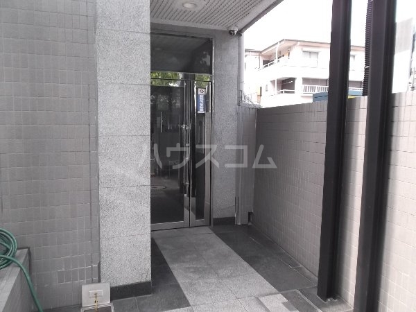 17/24 エントランス