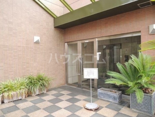 2/8 エントランス