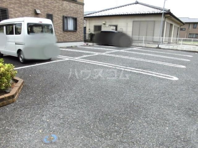 2/11 駐車場