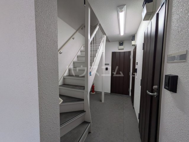 20/22 エントランス