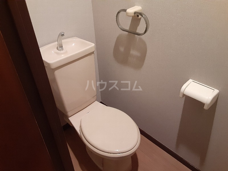 13/30 トイレ